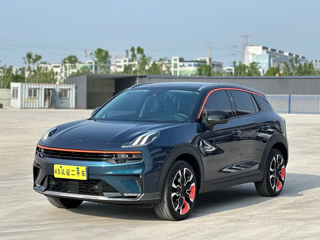 Купить Lynk & Co 06