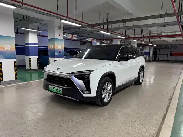 NIO NIO ES8 2023