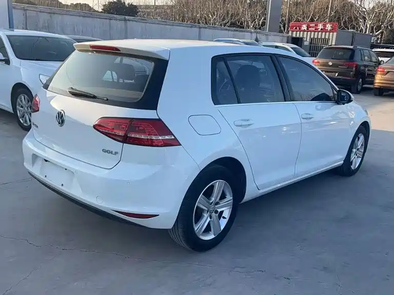 Volkswagen Golf — миниатюра 5