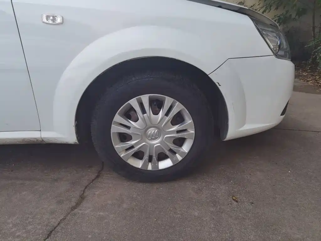 Buick Excelle — миниатюра 8