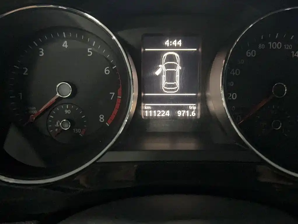 Volkswagen Sagitar — миниатюра 11