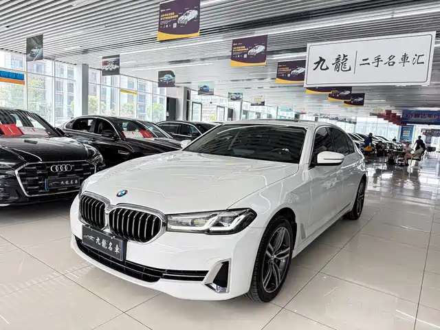 2022 BMW 5er