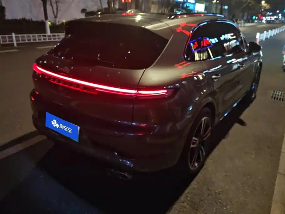 PORSCHE CAYENNE NEW ENERGY