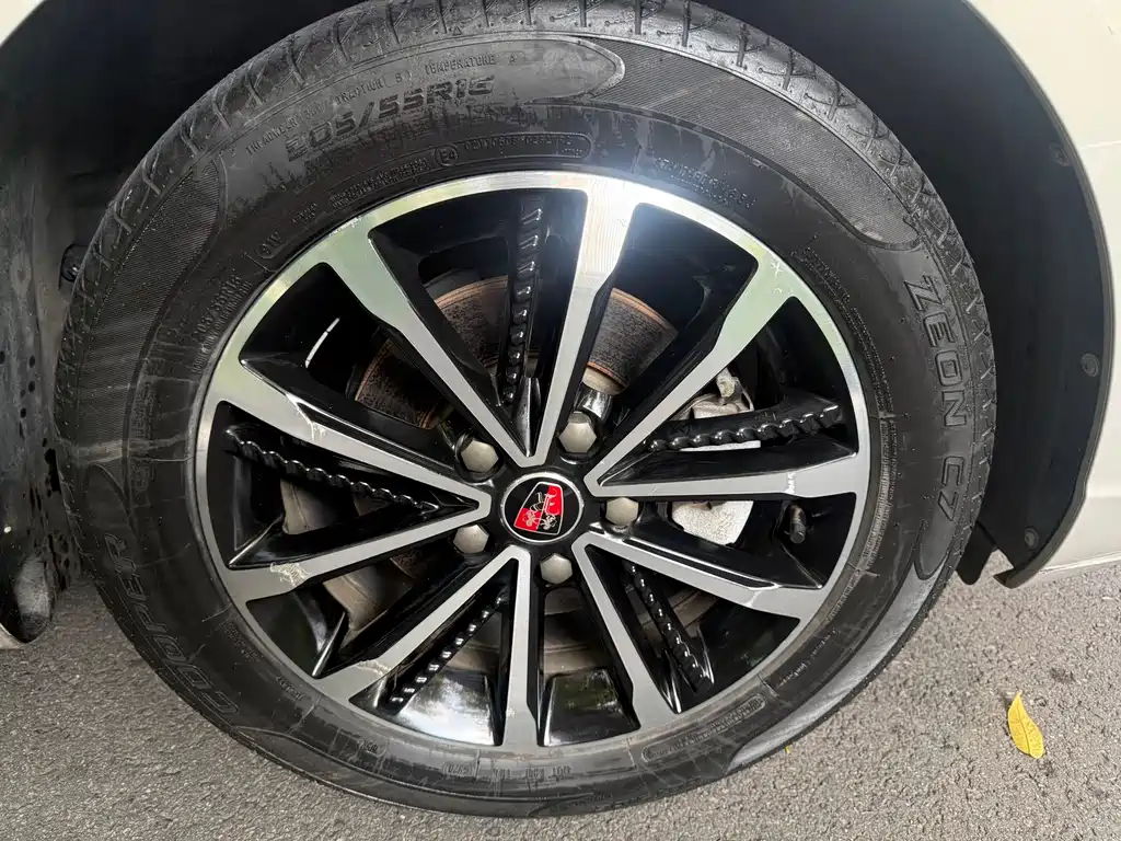 Roewe i5 — миниатюра 16