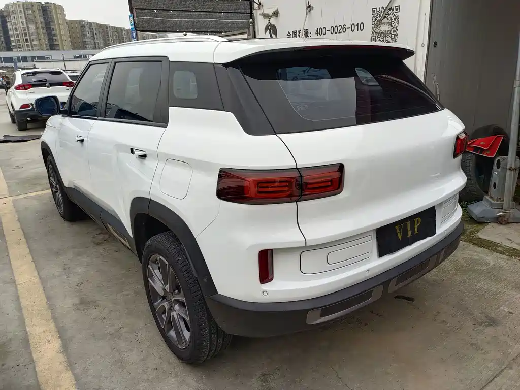 Geely Icon — миниатюра 15