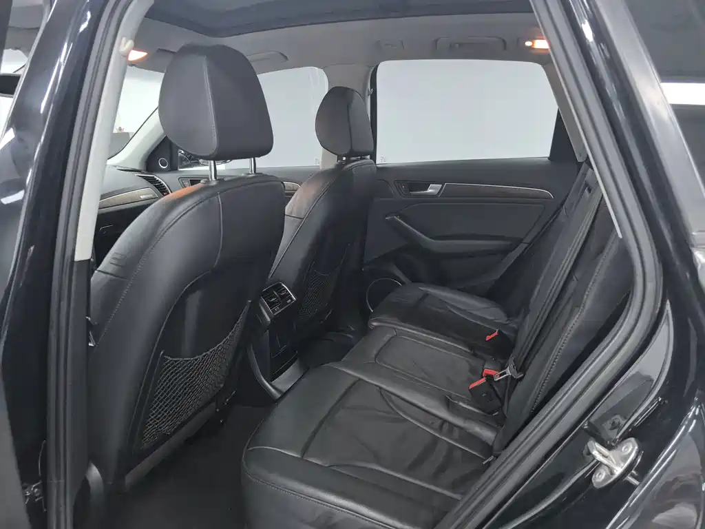 Audi Q5 — миниатюра 6