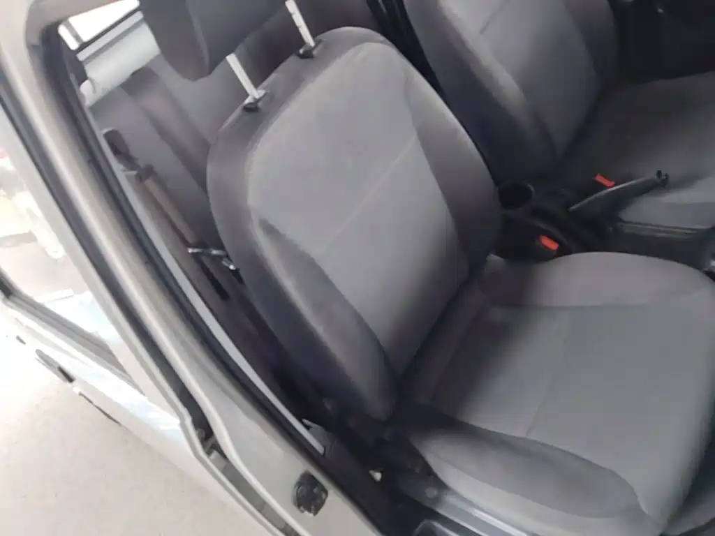 Wuling Rongguang Mini Truck — миниатюра 25