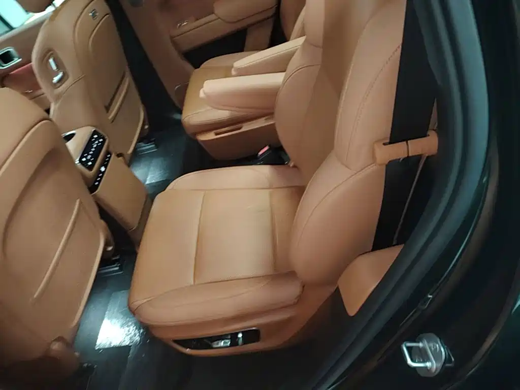 Li Auto Li L8 — миниатюра 17
