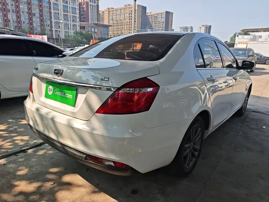 Geely Emgrand — миниатюра 7
