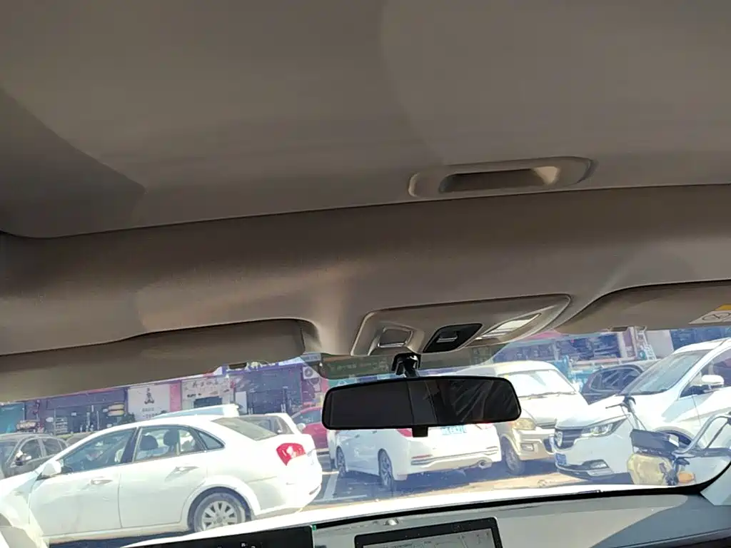 Changan Eado — миниатюра 18