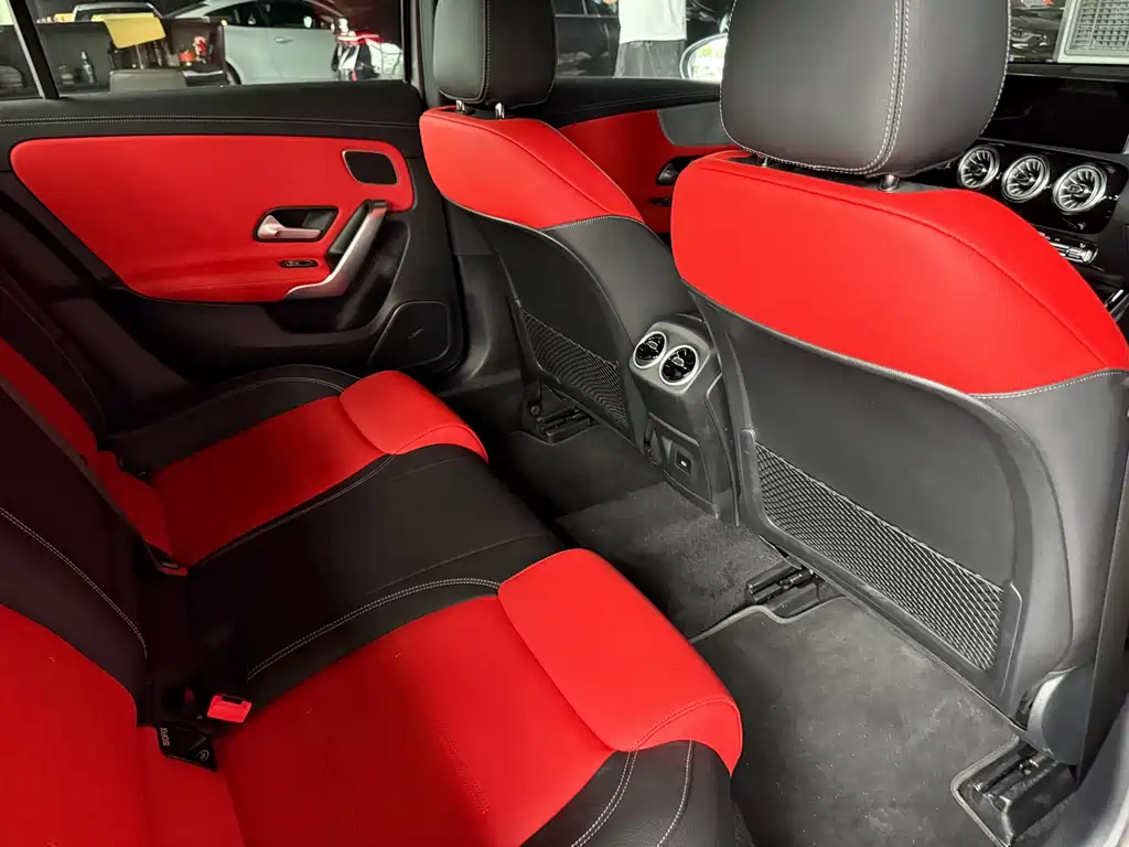 Mercedes-Benz A-Class AMG — миниатюра 13