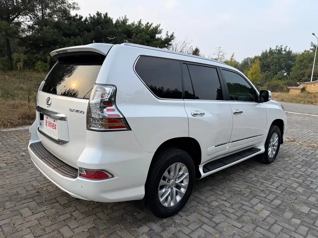 Lexus GX — миниатюра 7