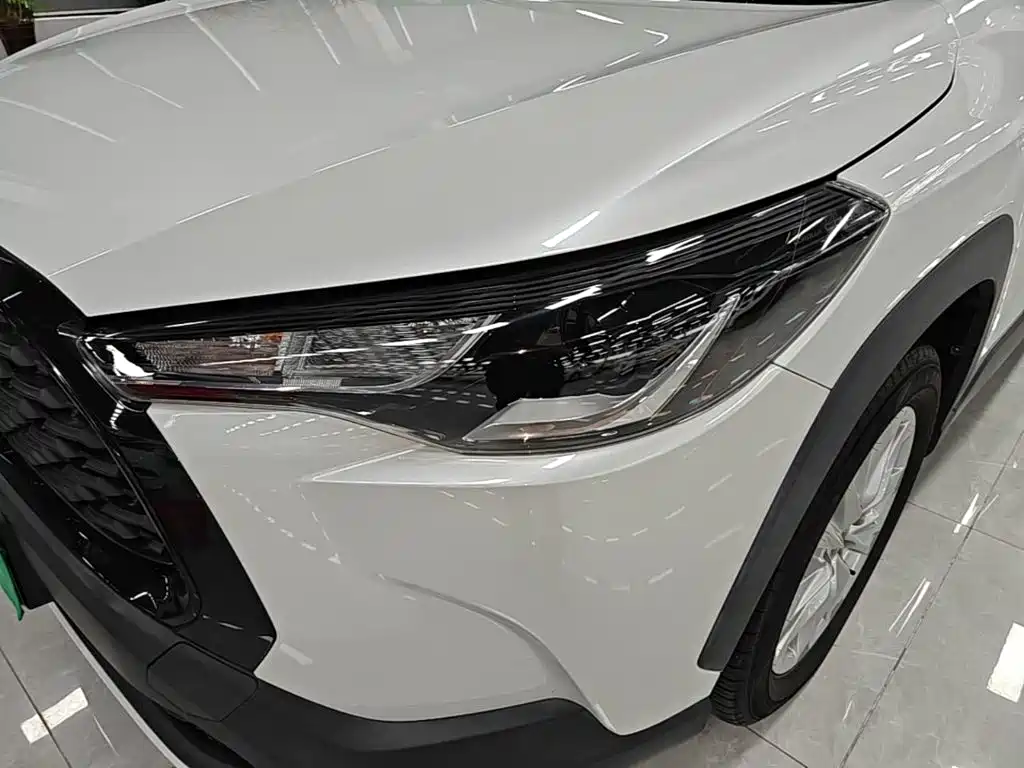 Toyota Corolla Cross — миниатюра 24