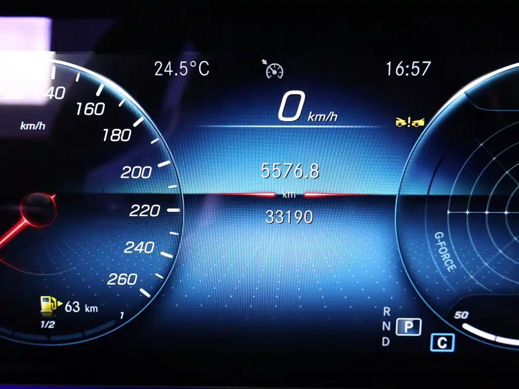 Mercedes-Benz E-Class — миниатюра 15