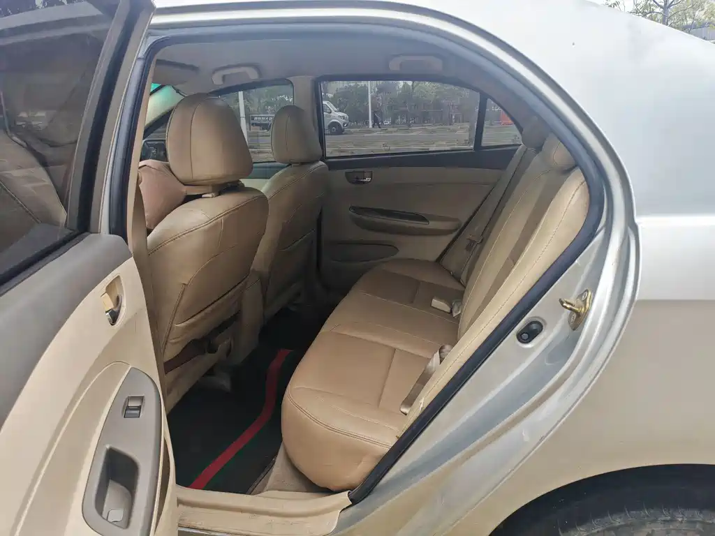 BYD L3 2012 1.5L MT Comfort