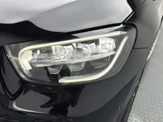 Mercedes-Benz GLC — миниатюра 12