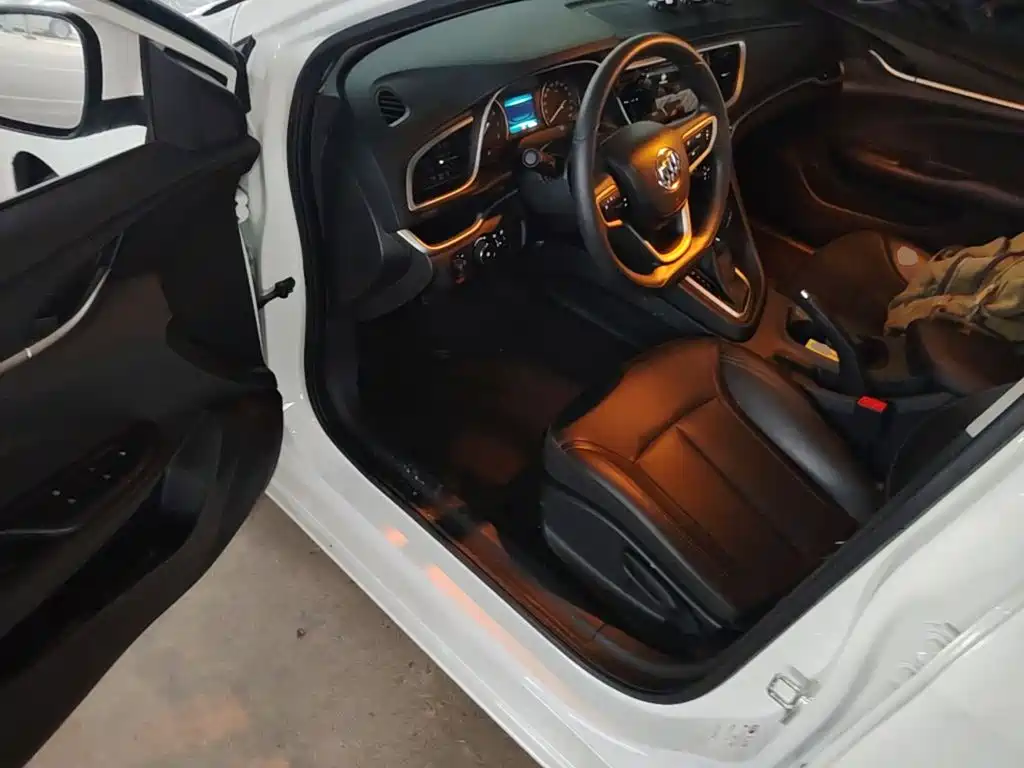 Buick Excelle — миниатюра 16