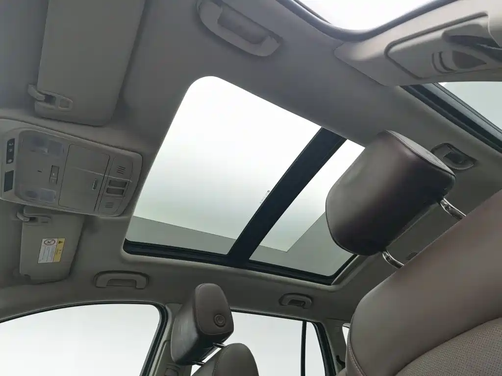 Buick Envision Plus — миниатюра 14