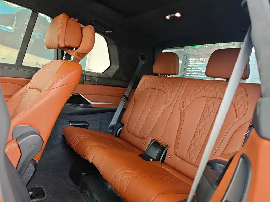 BMW X7 — миниатюра 14