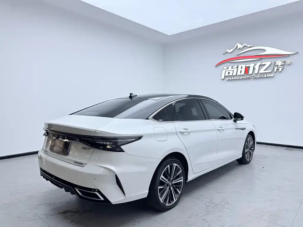 Chery Arrizo 8 8 2022 1.6T DCT