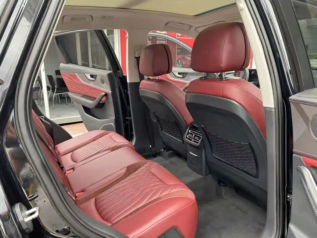 Hongqi Hongqi HS5 — миниатюра 12