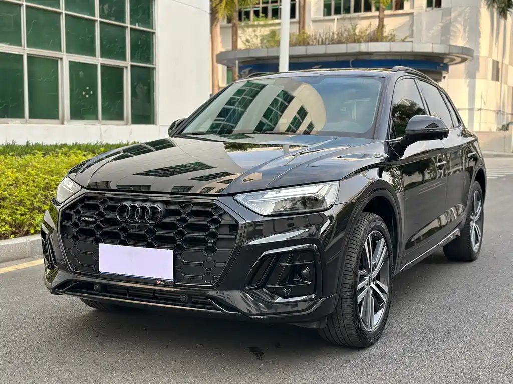 Audi Q5L 2022