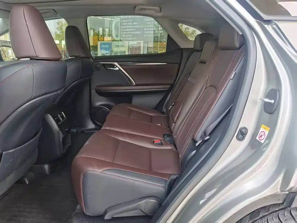 Lexus RX — миниатюра 4