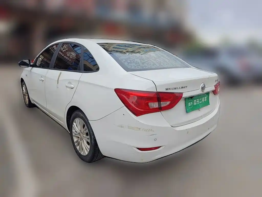 Buick Excelle — миниатюра 6