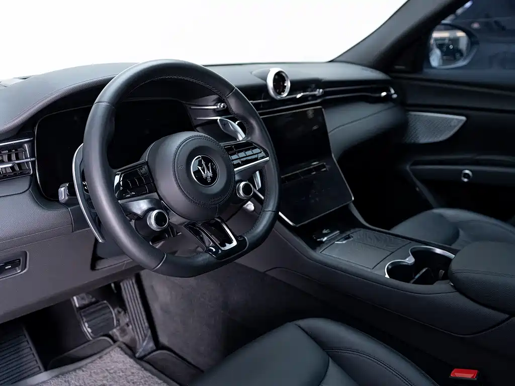 Maserati Grecale — миниатюра 17