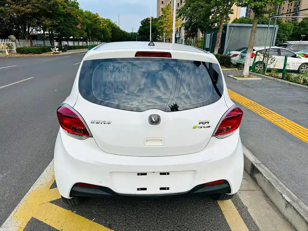 Changan Benben E-Star — миниатюра 5