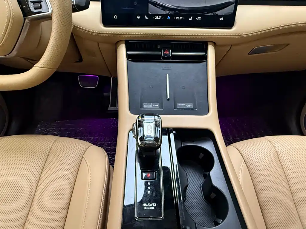 AITO AITO M7 — миниатюра 17