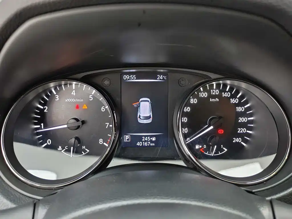 Nissan X-Trail — миниатюра 15
