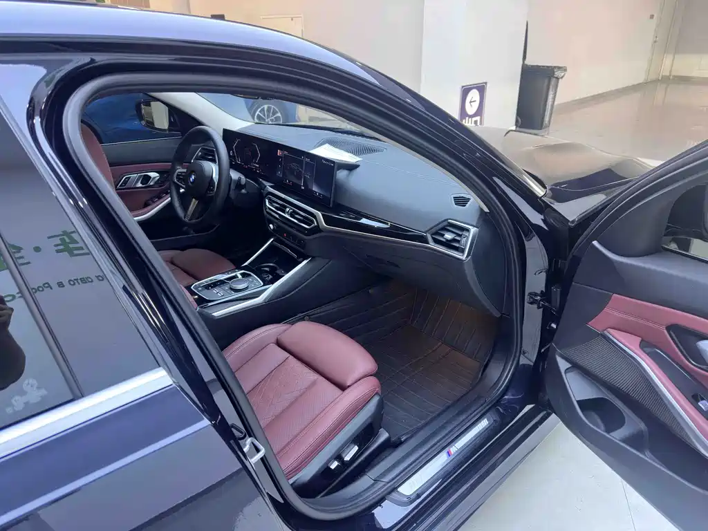 BMW 3 Series — миниатюра 10