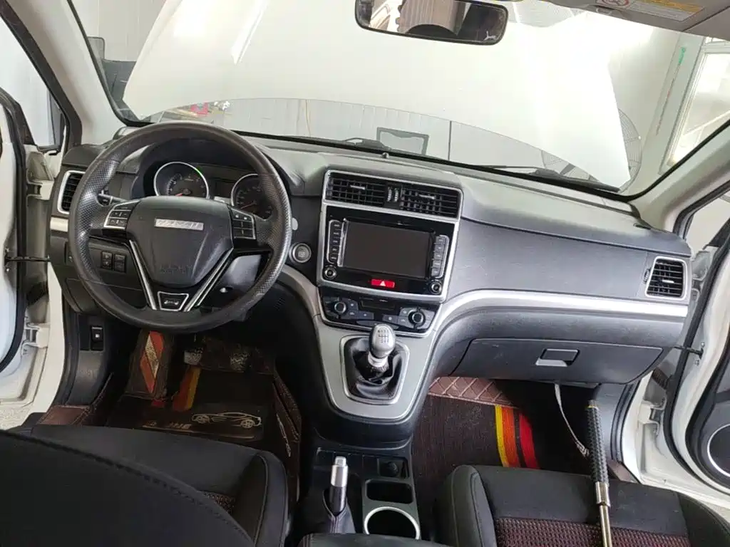 Haval M6 — миниатюра 10