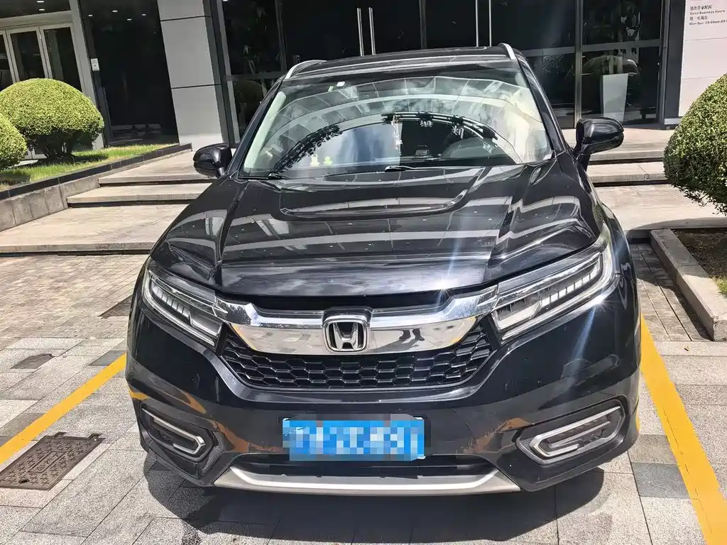 Honda Avancier — миниатюра 2