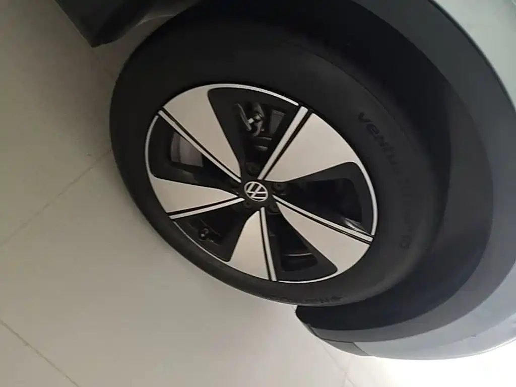 Volkswagen ID.4 X — миниатюра 12