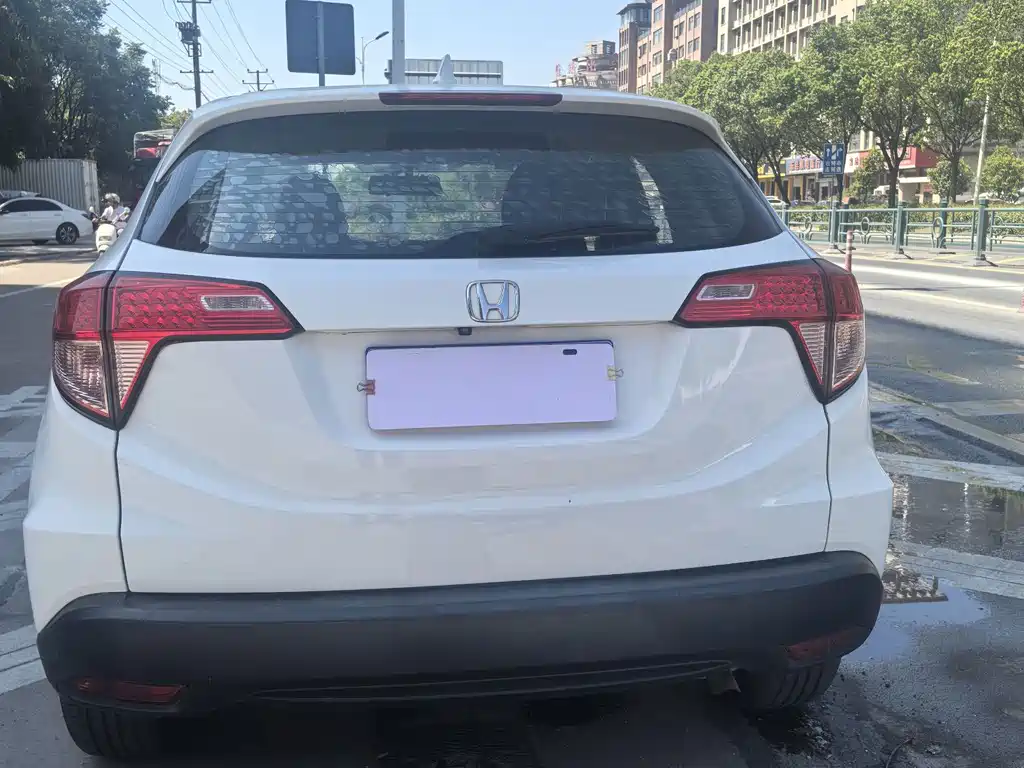 Honda Vezel — миниатюра 7