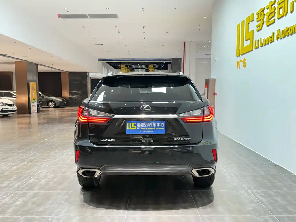 Lexus RX — миниатюра 6