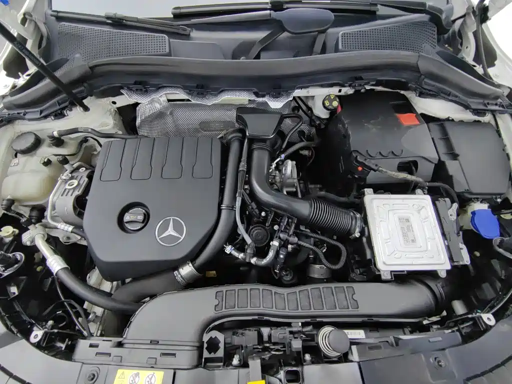 Mercedes-Benz GLA — миниатюра 6