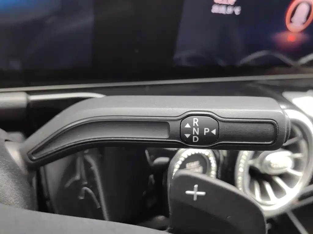Mercedes-Benz GLA — миниатюра 13