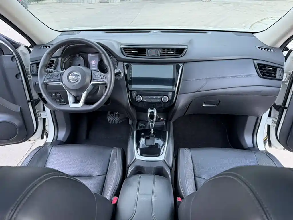 Nissan X-Trail — миниатюра 10