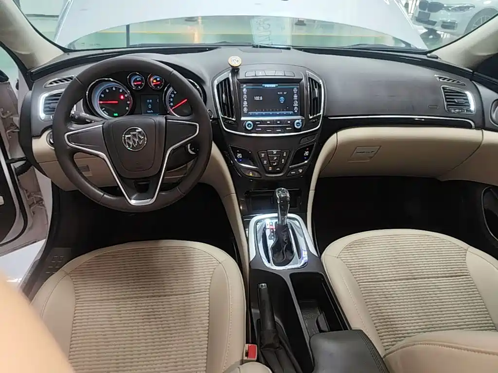 Buick Regal — миниатюра 13