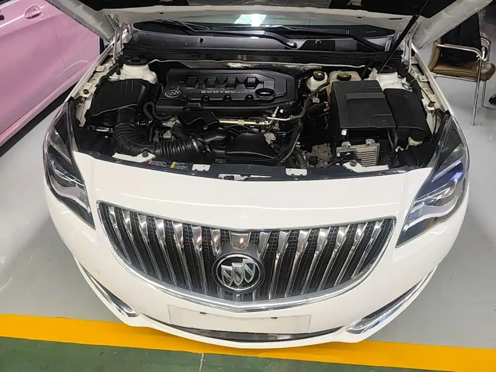 Buick Regal — миниатюра 20
