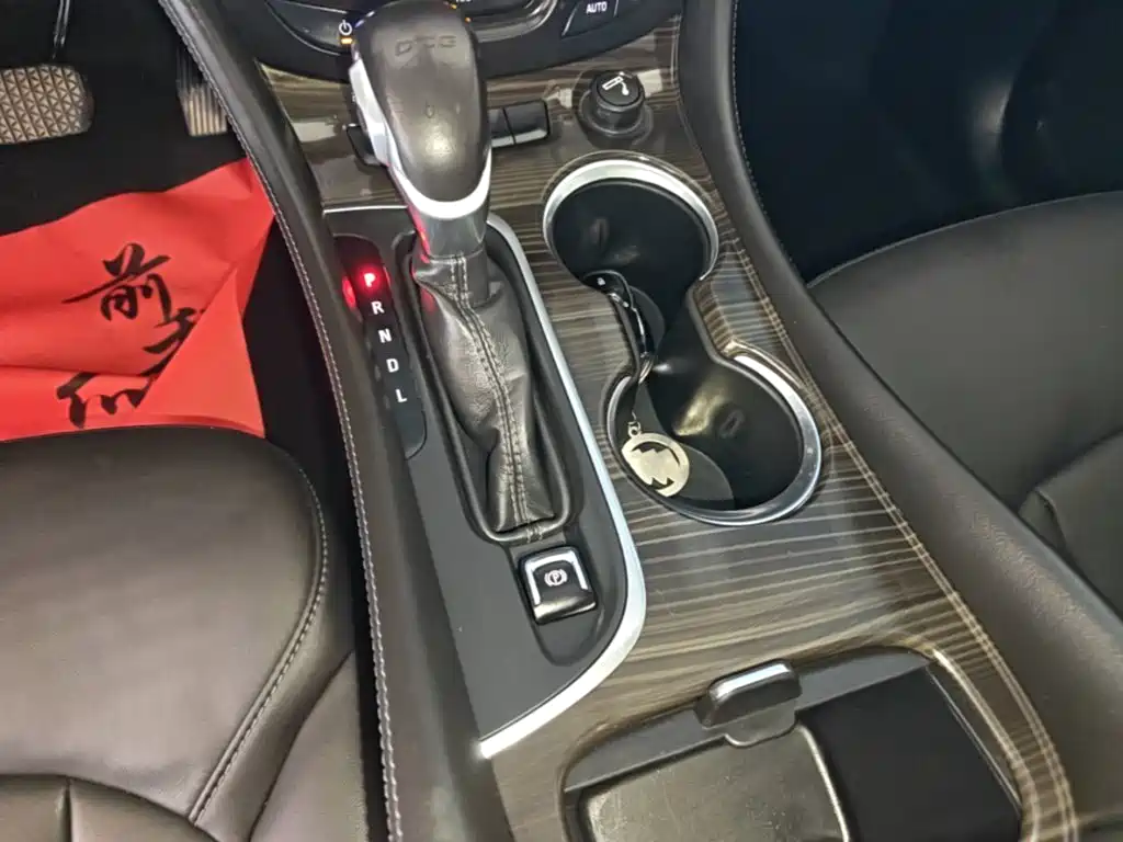 Buick Envision Plus — миниатюра 14