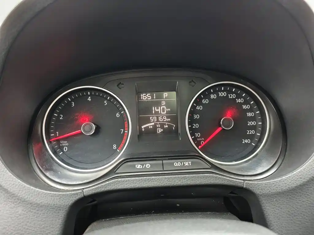 Volkswagen Polo — миниатюра 5