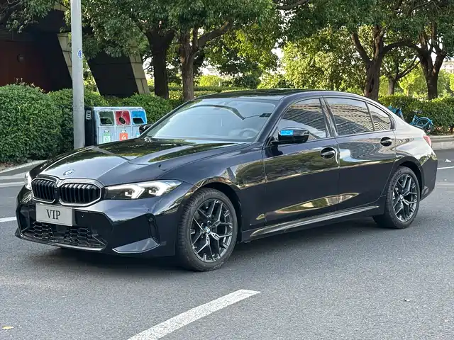 BMW 3-Series — фото 1
