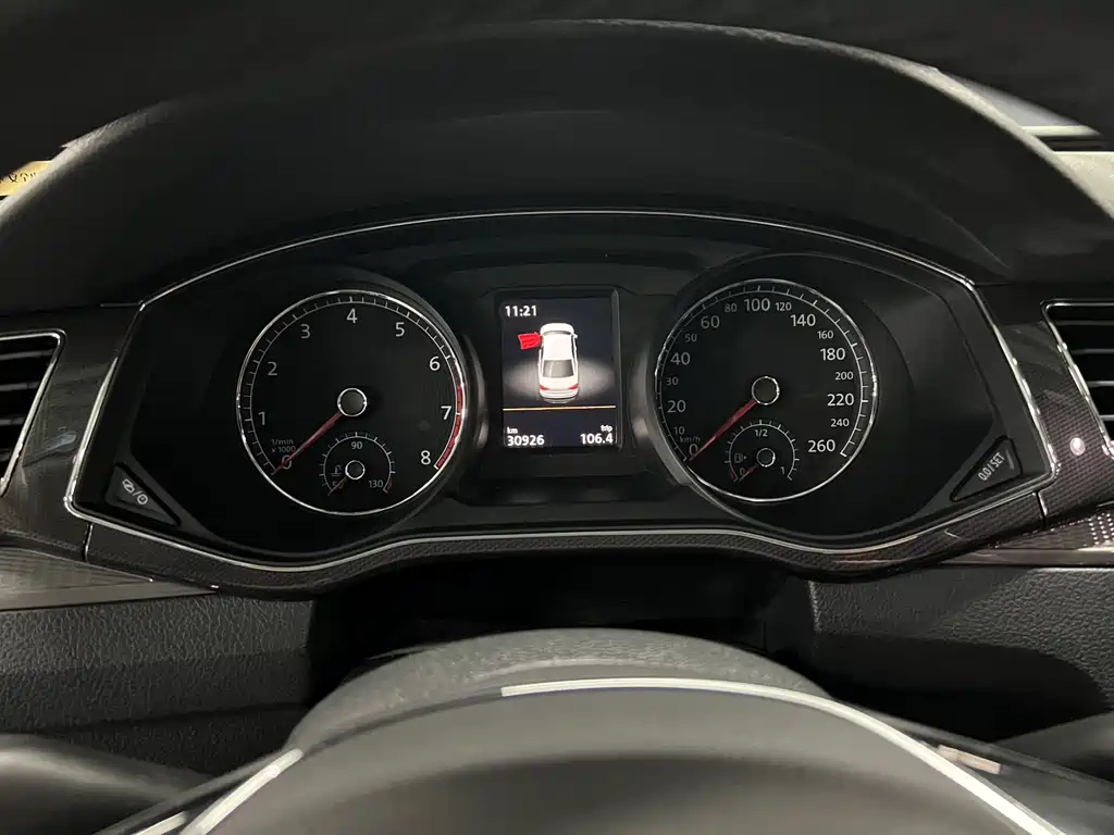 Volkswagen Passat — миниатюра 8