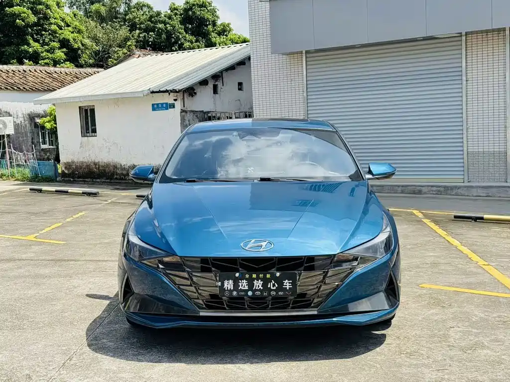 Hyundai Elantra — миниатюра 2