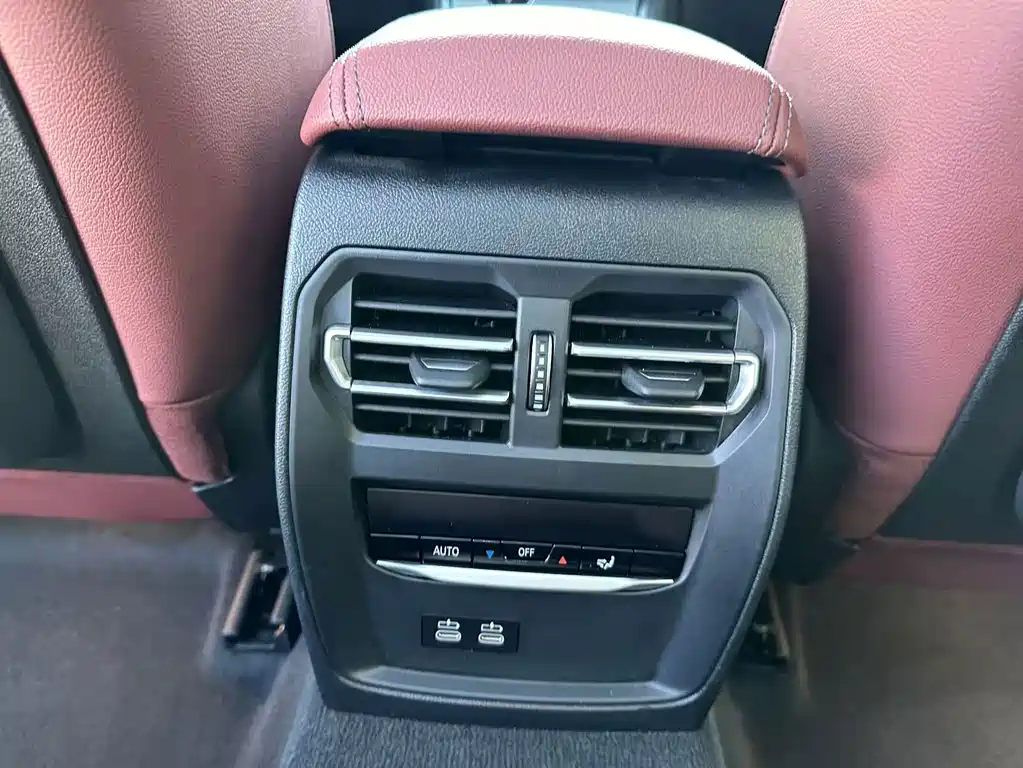 BMW 3 Series — миниатюра 15