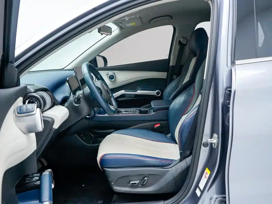 BYD Yuan Plus — миниатюра 4